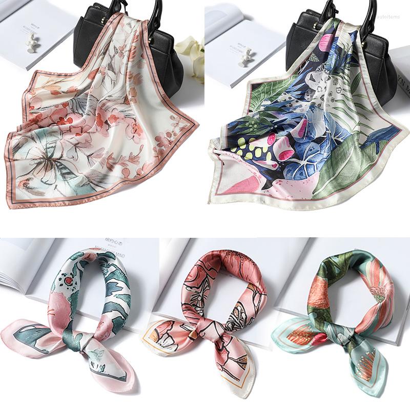 Scarves 2022 Fashion Silk Hair Scarf Headband Small Square Neck Foulard Bandana Lady Shawls Head Kerchief Wraps
Scarves 2022 Fashion Silk Hair Scarf Headband Small Square Neck Foulard Bandana Lady Shawls Head Kerchief Wraps