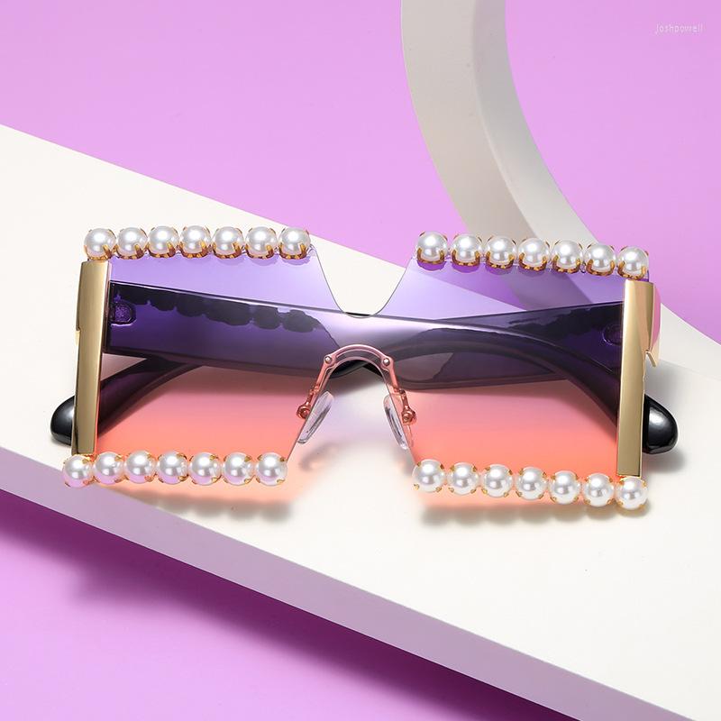 Sunglasses LARETOROSA Fashion Women Oversized Big Frame Shining Diamond Rhinestone Inside Rimless Trendy Design Outdoor Eyewear
Sunglasses LARETOROSA Fashion Women Oversized Big Frame Shining Diamond Rhinestone Inside Rimless Trendy Design Outdoor Eyewear