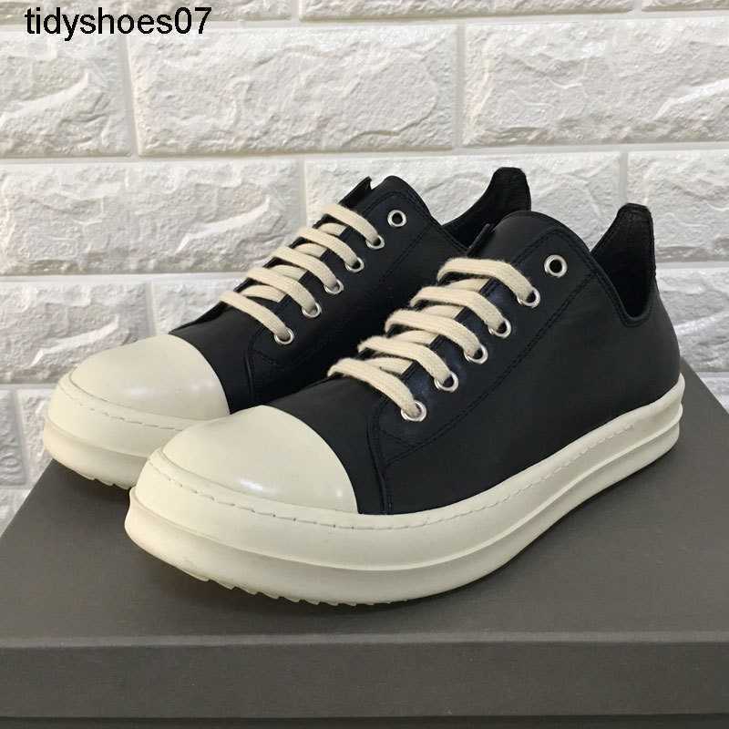 classic Ro men's shoes low top women's shoes wax canvas casual flat heel lace up breathable leather thick soled shoes men's large fashion, Black pleated
classic Ro men's shoes low top women's shoes wax canvas casual flat heel lace up breathable leather thick soled shoes men's large fashion, Black pleated
