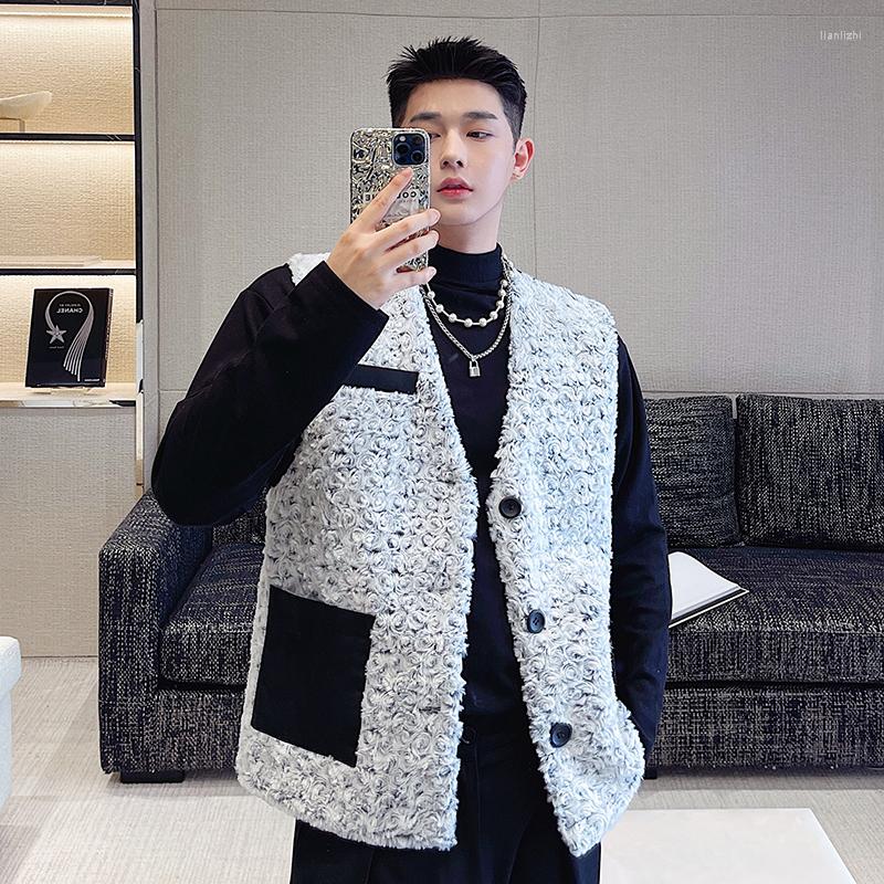 Men's Vests Vest Men And Women Autumn Winter Rose Faux Fur Splice Korean Streetwear Fashion Vintage Loose Casual Coat Waistcoat Jacket, White m0322
Men's Vests Vest Men And Women Autumn Winter Rose Faux Fur Splice Korean Streetwear Fashion Vintage Loose Casual Coat Waistcoat Jacket, White m0322