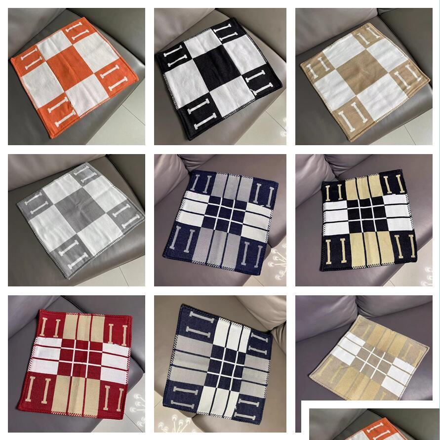 Cushion/Decorative Pillow 9 Designs 65X65Cm Pillow Designer Cushion Pillowcase Letter H Print Throw Cushions Pillows Ers Home Textile Otw2K, See picture
Cushion/Decorative Pillow 9 Designs 65X65Cm Pillow Designer Cushion Pillowcase Letter H Print Throw Cushions Pillows Ers Home Textile Otw2K, See picture