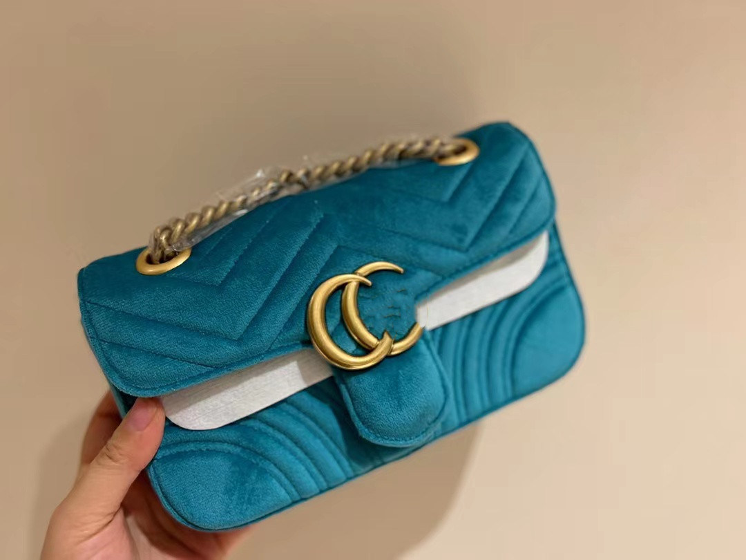 designers bags Women Shoulder bag velvet marmont handbag Messenger Totes Fashion Metallic Handbags Classic Crossbody Clutch Pretty, Red
designers bags Women Shoulder bag velvet marmont handbag Messenger Totes Fashion Metallic Handbags Classic Crossbody Clutch Pretty, Red
