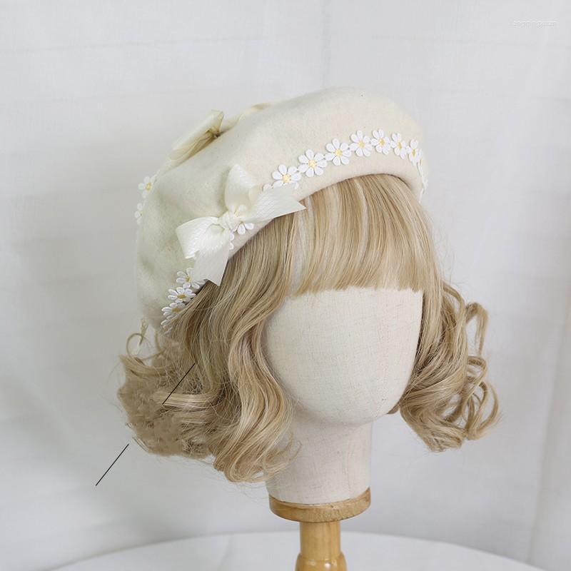 Headpieces Mori Girl Sweet Lolita Girls's Hat Flat Cap Japanese Women's Warm Vintage Cute Beret Daisy Lace Soft Painter Fashionable
Headpieces Mori Girl Sweet Lolita Girls's Hat Flat Cap Japanese Women's Warm Vintage Cute Beret Daisy Lace Soft Painter Fashionable