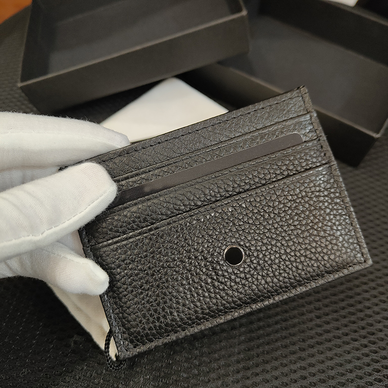 Designer Card holder Luxury Wallet Women's Handbag Slim Fit Style Black Leather European Fashion Portfolio with Box, Wallet+box
Designer Card holder Luxury Wallet Women's Handbag Slim Fit Style Black Leather European Fashion Portfolio with Box, Wallet+box