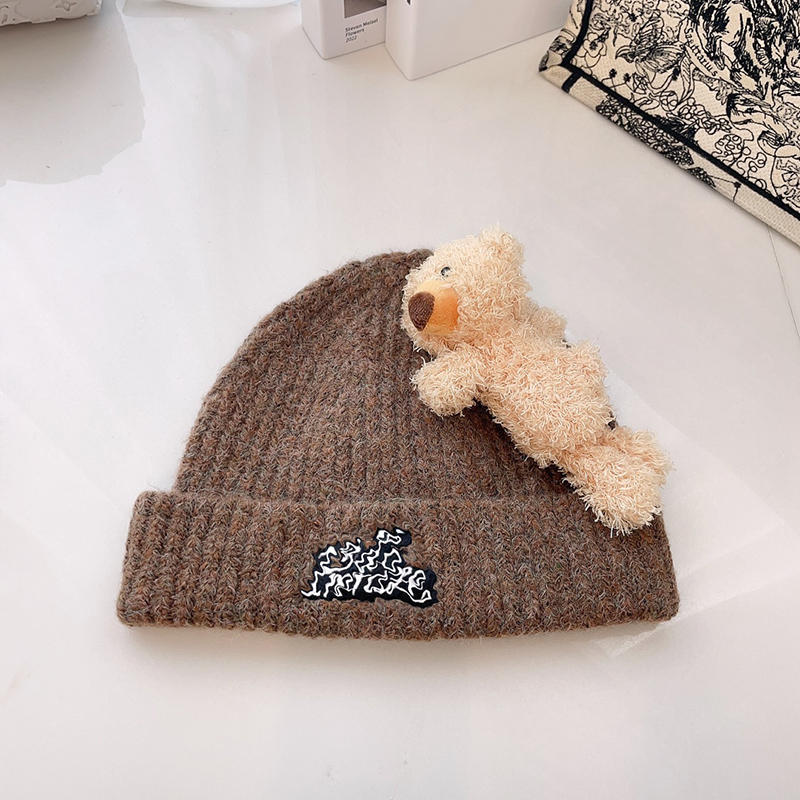Luxury designer beanie bonnet winter hat with bear decoration Classic style Soft comfortable and warm multicolor options good nice, No.1
Luxury designer beanie bonnet winter hat with bear decoration Classic style Soft comfortable and warm multicolor options good nice, No.1