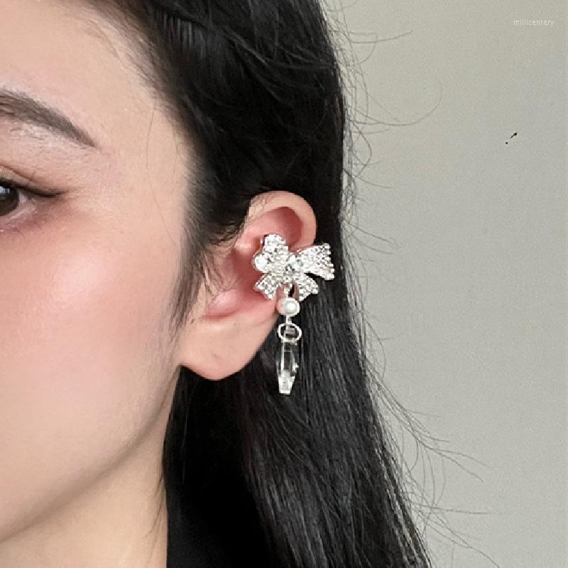 Backs Earrings Simulated Pearl Bowknot Non Piercing Clip For Girls Transparent Crystal Clip-on-earrings Women Jewelry Cute Gift
Backs Earrings Simulated Pearl Bowknot Non Piercing Clip For Girls Transparent Crystal Clip-on-earrings Women Jewelry Cute Gift