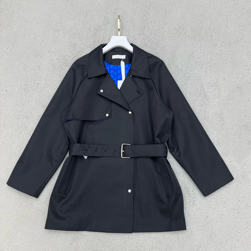 Cute Bee Embroidery Windbreakers Women Trench Coats 2 Colors Pocket Designer Girls Long Coat Fashion Outerwear, Black
Cute Bee Embroidery Windbreakers Women Trench Coats 2 Colors Pocket Designer Girls Long Coat Fashion Outerwear, Black
