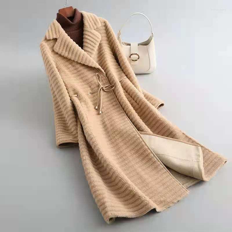 Women' Fur 2022 Medium And Long Coat Grain Sheep Shearling Women' All-in-one Lamb Wool Autumn Winter, White
Women' Fur 2022 Medium And Long Coat Grain Sheep Shearling Women' All-in-one Lamb Wool Autumn Winter, White