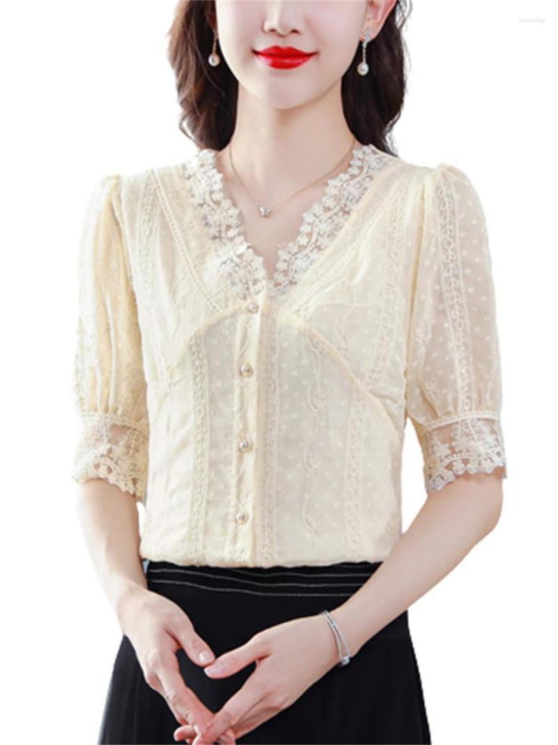 Women's Blouses Women Spring Summer Shirts Lady Fashion Casual Long Sleeve V-Neck Collar Hollow Out Lace Blusas Tops CT0218, Beige
Women's Blouses Women Spring Summer Shirts Lady Fashion Casual Long Sleeve V-Neck Collar Hollow Out Lace Blusas Tops CT0218, Beige