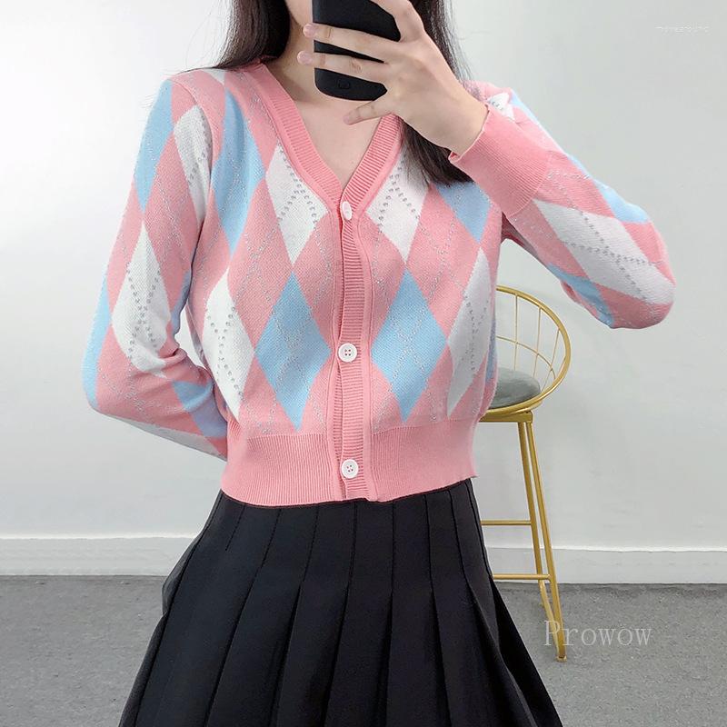 Women's Knits Contrast Argyle Cropped Cardigan Women Pink 2022 Autumn Sweater Coat Knitted Long Sleeve Tops
Women's Knits Contrast Argyle Cropped Cardigan Women Pink 2022 Autumn Sweater Coat Knitted Long Sleeve Tops