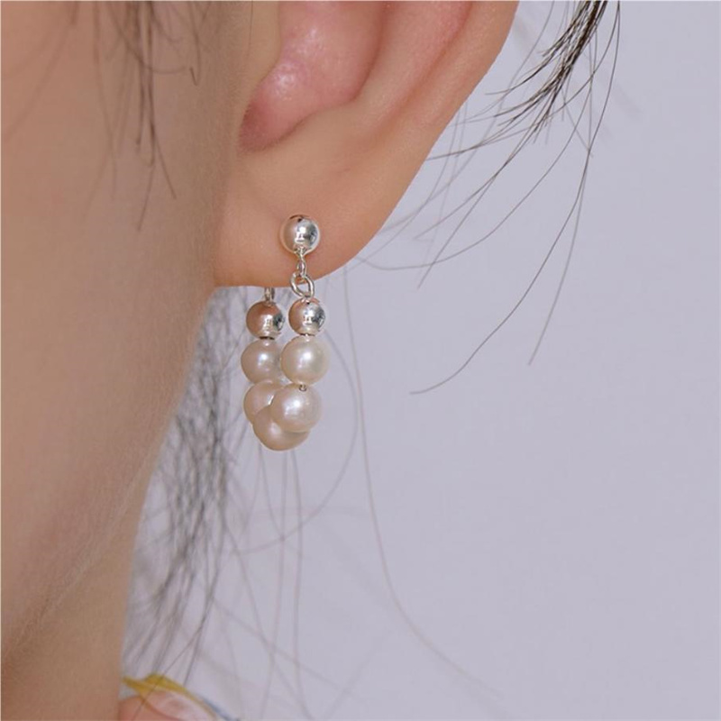 925 Sterling Silver Bead Stud Earring For Women Cute Freshwater Pearl Earrings Wedding Party Fine Jewelry
925 Sterling Silver Bead Stud Earring For Women Cute Freshwater Pearl Earrings Wedding Party Fine Jewelry