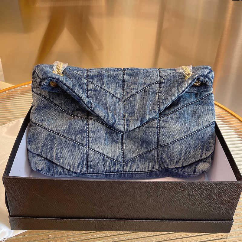 Chain Messenger Bag Lady Shoulder Crossbody Purse Handbag Hasp Denim Blue Gold Hardware High Quality Flap Tote Clutch Wallet TGK8, No bag
Chain Messenger Bag Lady Shoulder Crossbody Purse Handbag Hasp Denim Blue Gold Hardware High Quality Flap Tote Clutch Wallet TGK8, No bag