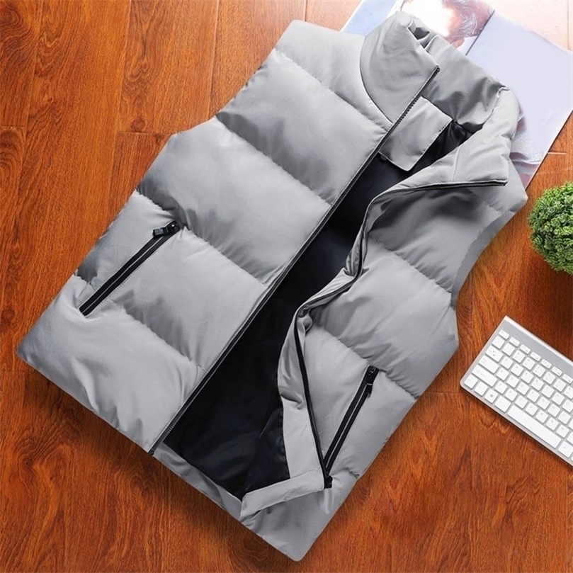 Mens Vests Autumn Winter Men Vest Thick Cotton Padded Men Waistcoat Solid Color Stand Collar Zipper Jacket Windproof Sleeveless Jacket 221010, Dark blue
Mens Vests Autumn Winter Men Vest Thick Cotton Padded Men Waistcoat Solid Color Stand Collar Zipper Jacket Windproof Sleeveless Jacket 221010, Dark blue
