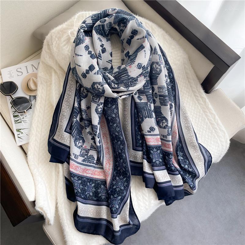Scarves Women Cotton Scarf Winter Autumn Print Pashmina Shawl Wraps Lady Foulard Hijab Headscarf Bufanda Beach Stoles 2022
Scarves Women Cotton Scarf Winter Autumn Print Pashmina Shawl Wraps Lady Foulard Hijab Headscarf Bufanda Beach Stoles 2022