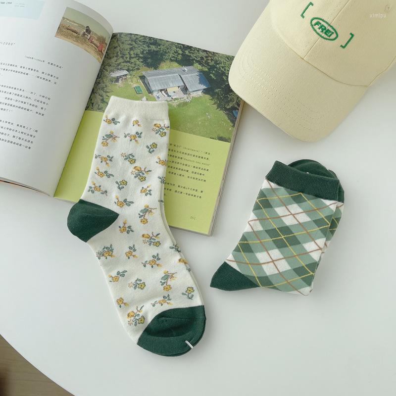 Women Socks 2Pcs Women's Liitle Flower Girl's Cartoon Solid Color Korean Style Long Kawaii Happy Funny
Women Socks 2Pcs Women's Liitle Flower Girl's Cartoon Solid Color Korean Style Long Kawaii Happy Funny