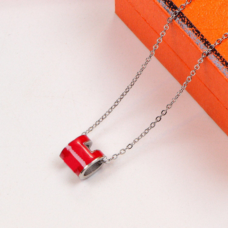 Necklaces designer jewelry luxury necklace chain for women Stainless Steel pendants chains Fashion Classic jewellery letter for Woman Girl pendant H Circle
Necklaces designer jewelry luxury necklace chain for women Stainless Steel pendants chains Fashion Classic jewellery letter for Woman Girl pendant H Circle