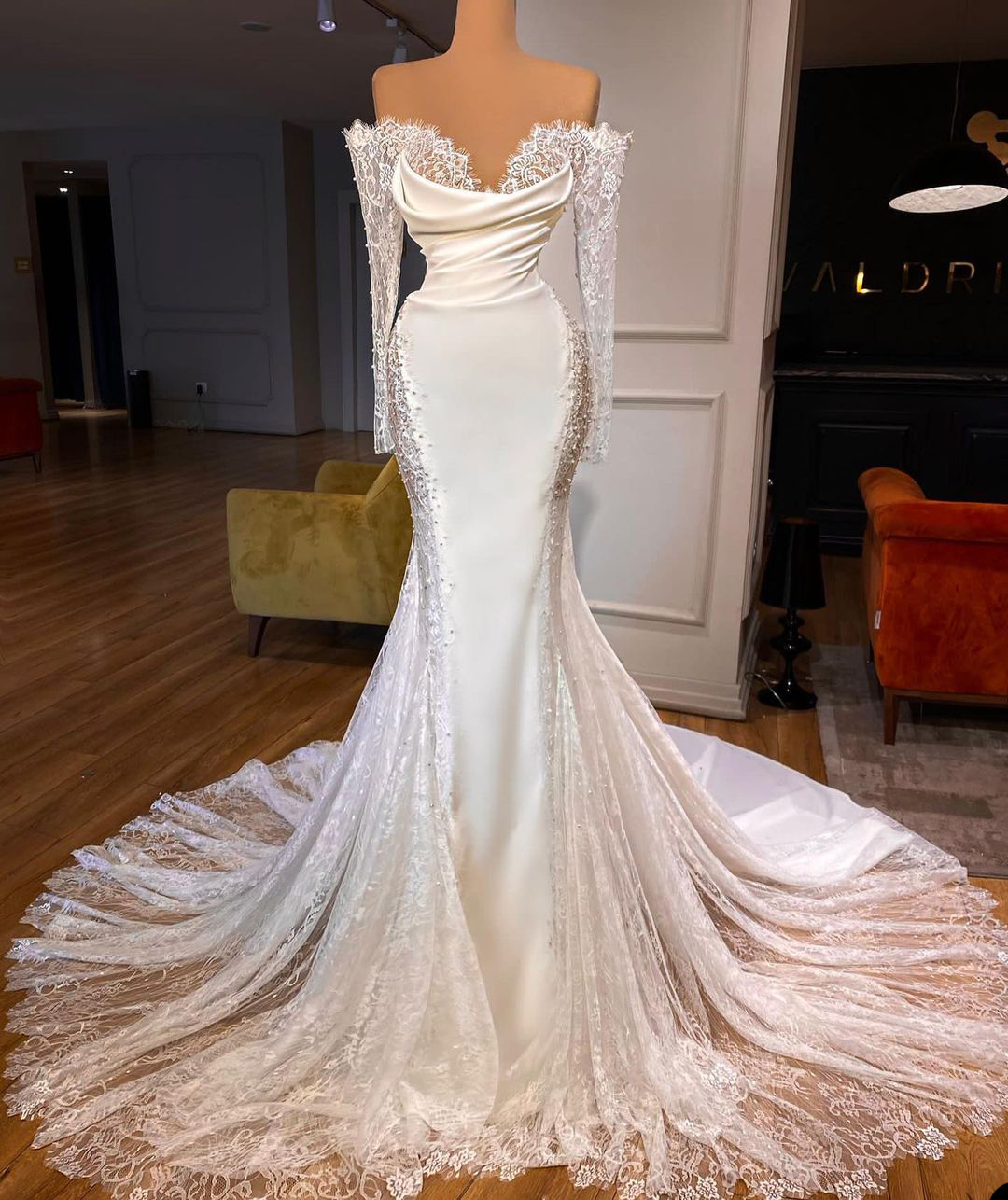 Exquisite Lace Mermaid Wedding Dress Deep V Neck Off Shoulder Full Sleeves Train Plus Size Bride Gown