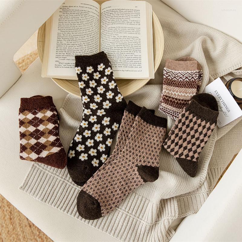 Women Socks 5 Pairs Winter Fashion Cute Flower Plaid Wool Crew Warm National Style Long Casual Girls Autumn Trendy
Women Socks 5 Pairs Winter Fashion Cute Flower Plaid Wool Crew Warm National Style Long Casual Girls Autumn Trendy