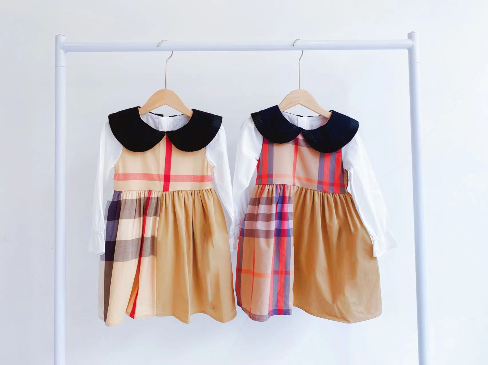 Baby Girls dresses autumn Princess Patchwork Dress 2022 New Fashion Party Costumes Kids Bowtie Casual Outfits Lovely plaid Suits for children, Brown
Baby Girls dresses autumn Princess Patchwork Dress 2022 New Fashion Party Costumes Kids Bowtie Casual Outfits Lovely plaid Suits for children, Brown