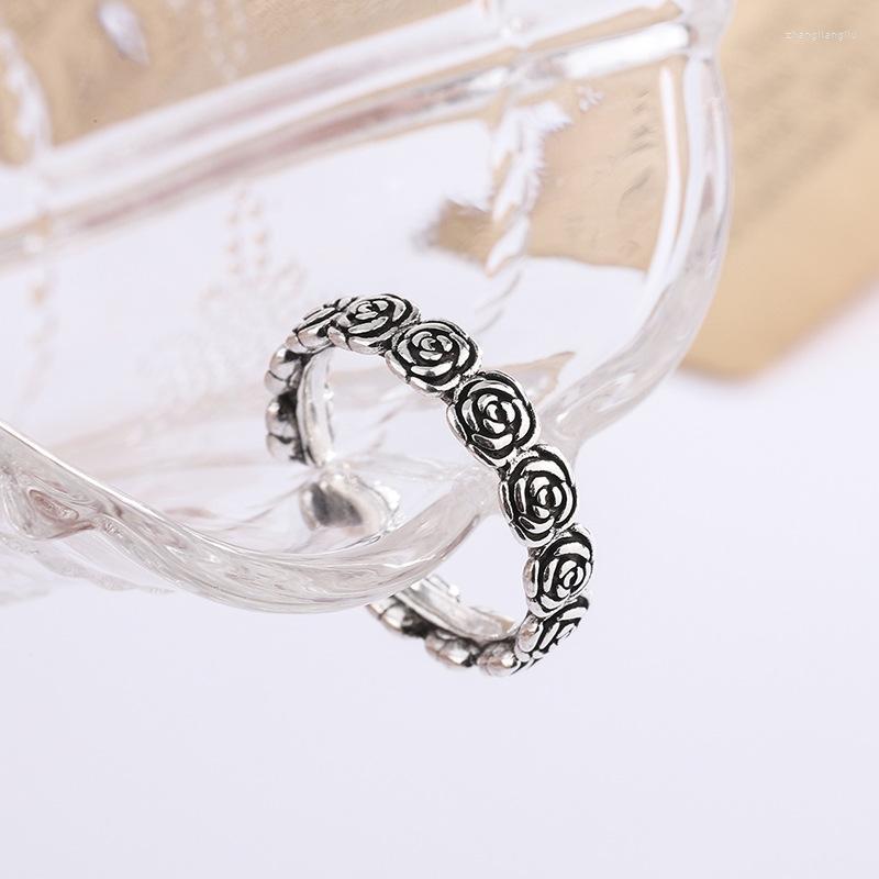 Wedding Rings Punk Cool Hiphop Rose Flower For Women Girl Simple Open Finger Trend Wholesale Jewelry Party GiftWedding
Wedding Rings Punk Cool Hiphop Rose Flower For Women Girl Simple Open Finger Trend Wholesale Jewelry Party GiftWedding