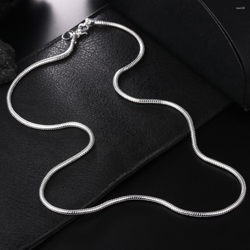 Chains 925 Silver Color 16/18/20/22/24 Inch 3MM Snake Bone Chain Necklace For Women Men Wedding Fashion Jewelry Charm Gifts
Chains 925 Silver Color 16/18/20/22/24 Inch 3MM Snake Bone Chain Necklace For Women Men Wedding Fashion Jewelry Charm Gifts