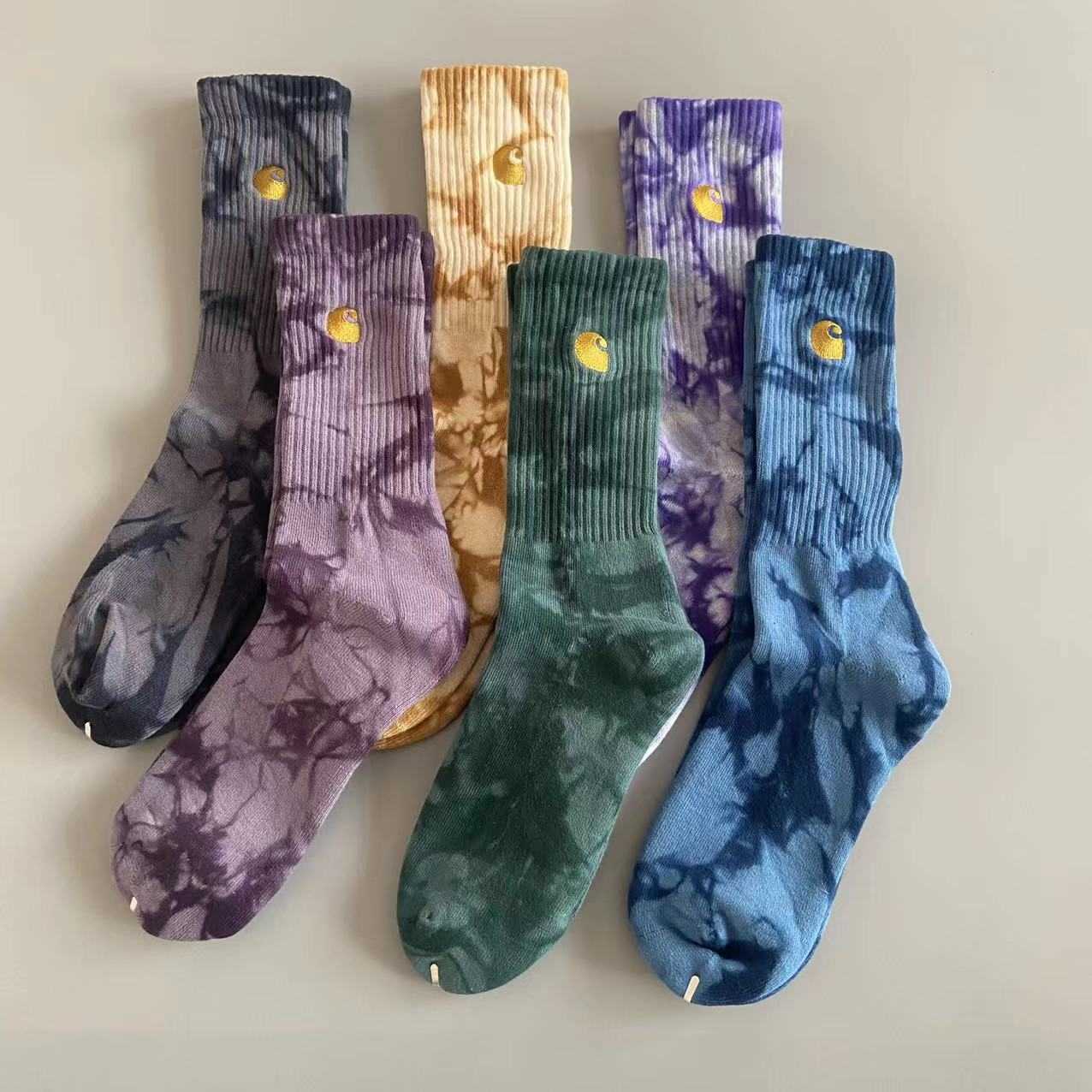 Towel Socks for Men and Women 2022 Fashion European and American Brand Carhart Embroidery Tie Dye Middle Tube Gold Label Bottom Large Sports Stockings Label
Towel Socks for Men and Women 2022 Fashion European and American Brand Carhart Embroidery Tie Dye Middle Tube Gold Label Bottom Large Sports Stockings Label
