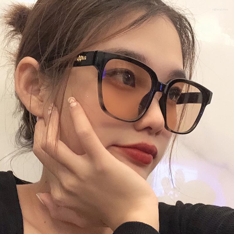 Sunglasses Oversized Women Luxury Cool Glasses Big Eyeglasses Yellow Lenses Men Fishing Driving Goggles Lunette De Soleil Femme
Sunglasses Oversized Women Luxury Cool Glasses Big Eyeglasses Yellow Lenses Men Fishing Driving Goggles Lunette De Soleil Femme