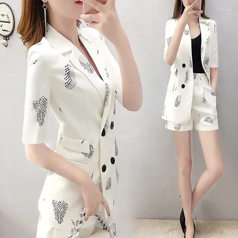 Women' Tracksuits Blazer Two Piece Set Women 2022 Summer Middle Sleeve Printing And Wide Leg Shorts Suit Ladies Outfit, Color 3
Women' Tracksuits Blazer Two Piece Set Women 2022 Summer Middle Sleeve Printing And Wide Leg Shorts Suit Ladies Outfit, Color 3