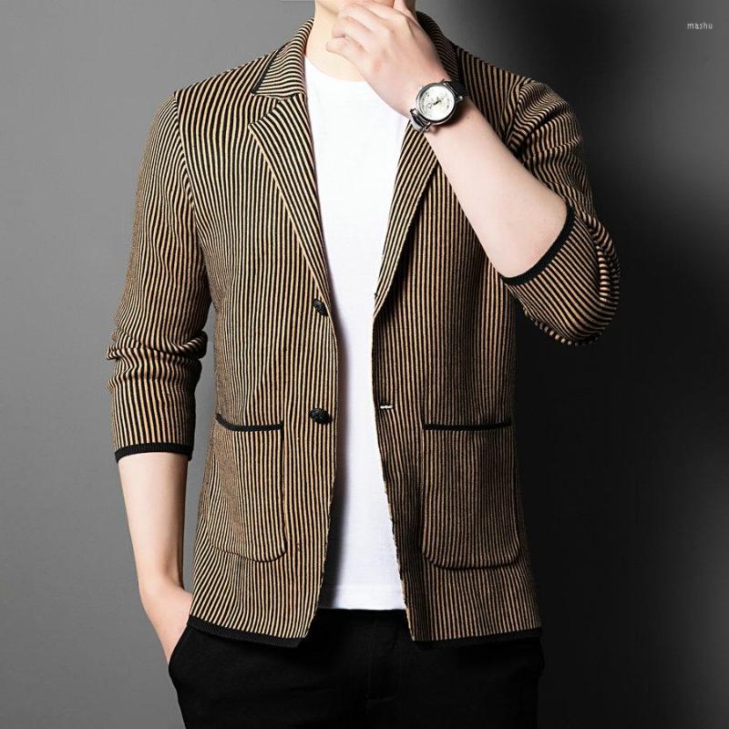 Men's Suits Men Yellow Navy Blue Gray Vertical Striped Blazers Spring Autumn Knitted Fabric Suit Jackets Male Notched Collar Clothings 2022
Men's Suits Men Yellow Navy Blue Gray Vertical Striped Blazers Spring Autumn Knitted Fabric Suit Jackets Male Notched Collar Clothings 2022