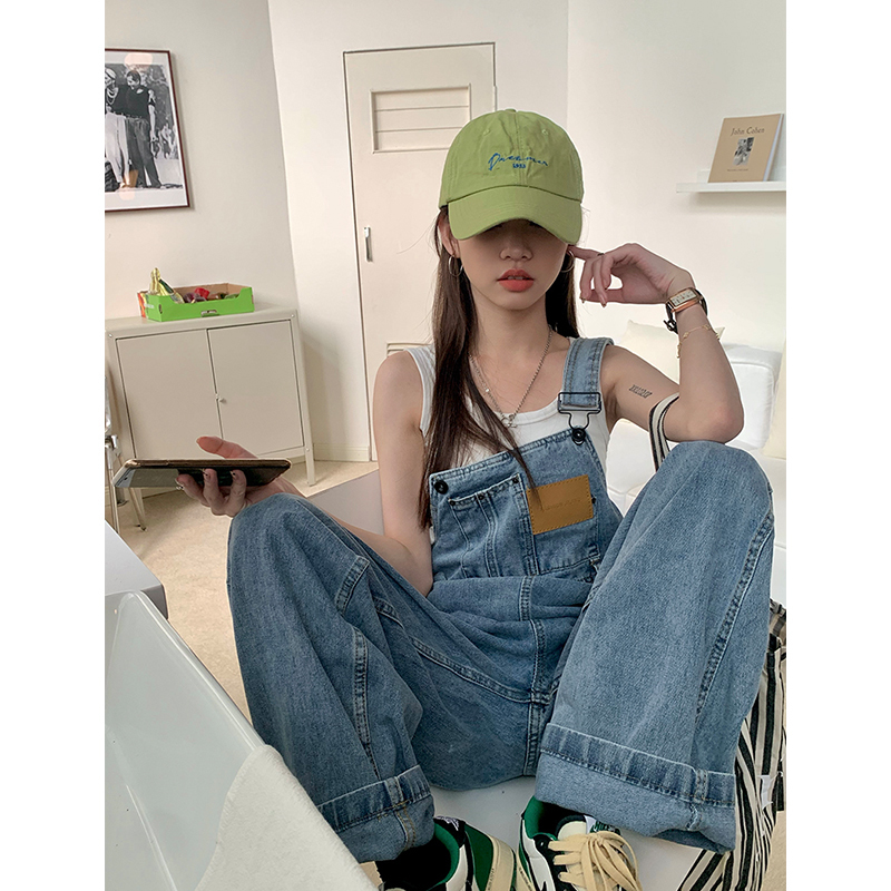 Women's Jeans Bottoms Blue Straps Vintage Wide Leg High Waist Straight Pants Casual Fashion Baggy Denim Trouser Ladies Summer 221011
Women's Jeans Bottoms Blue Straps Vintage Wide Leg High Waist Straight Pants Casual Fashion Baggy Denim Trouser Ladies Summer 221011