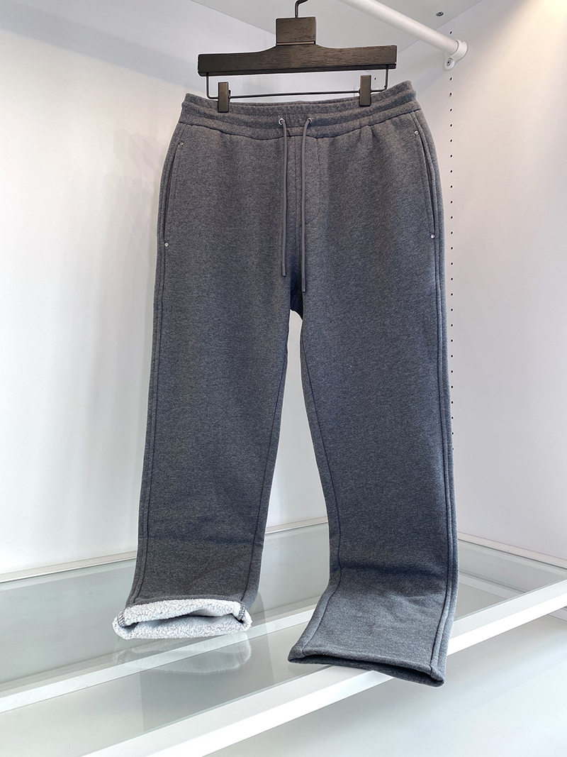 Designer's new men's fleece straight casual pants Luxury brand comfortable fashion pants, Gray
Designer's new men's fleece straight casual pants Luxury brand comfortable fashion pants, Gray