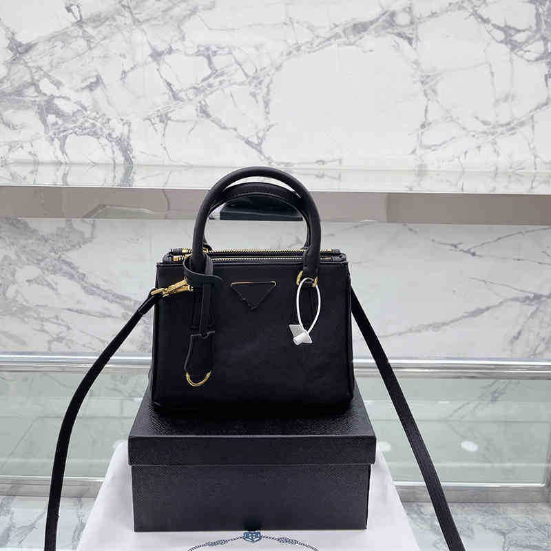 Evening Bags Totes PRbag Women the tote bag Bucket bags Fashion Designer Handbags Messenger Ladies Party Brand Shoulder Crossbody Bags, Prabag-black-23cm
Evening Bags Totes PRbag Women the tote bag Bucket bags Fashion Designer Handbags Messenger Ladies Party Brand Shoulder Crossbody Bags, Prabag-black-23cm