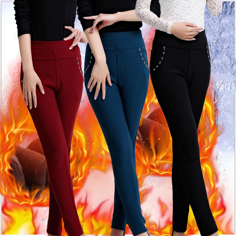 Women's Pants Large Size 4XL 2022 Winter Women Warm Sweat Plus Thick Velvet Slim High Waist Stretch Pencil Female Trousers, Style 2 autumn style
Women's Pants Large Size 4XL 2022 Winter Women Warm Sweat Plus Thick Velvet Slim High Waist Stretch Pencil Female Trousers, Style 2 autumn style
