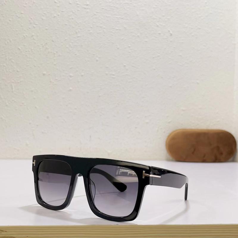 Sunglasses 2023 Vintage Square Sunglasses - Polarized Acetate Frames for Men and Women, TF0711 Tom Sun Glasses for Driving with Case Box Included
Sunglasses 2023 Vintage Square Sunglasses - Polarized Acetate Frames for Men and Women, TF0711 Tom Sun Glasses for Driving with Case Box Included