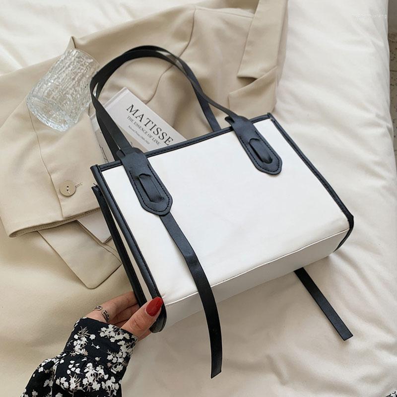 Evening Bags 2022 Summer Simple Handbags For Women Designer Soft Pu Leather Female Crossbody Shoulder Bag Casual Trend Square Small, Black
Evening Bags 2022 Summer Simple Handbags For Women Designer Soft Pu Leather Female Crossbody Shoulder Bag Casual Trend Square Small, Black