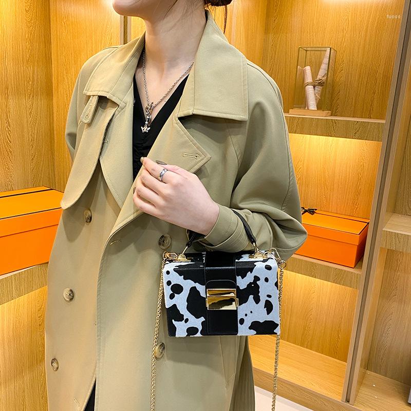 Evening Bags Cow Pattern Box Shape Shoulder Crossbody Bag Cute Purses And Handbags For Women Clutch Fashion Novelty, Beige
Evening Bags Cow Pattern Box Shape Shoulder Crossbody Bag Cute Purses And Handbags For Women Clutch Fashion Novelty, Beige