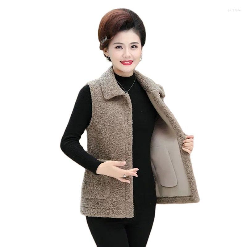 Women's Vests Women Vest Jacket 2022 Autumn Winter Warm Lambswool Fleece Casual Outerwear Waistcoat Middle-Aged Sleeveless Coat R1353, Brown
Women's Vests Women Vest Jacket 2022 Autumn Winter Warm Lambswool Fleece Casual Outerwear Waistcoat Middle-Aged Sleeveless Coat R1353, Brown