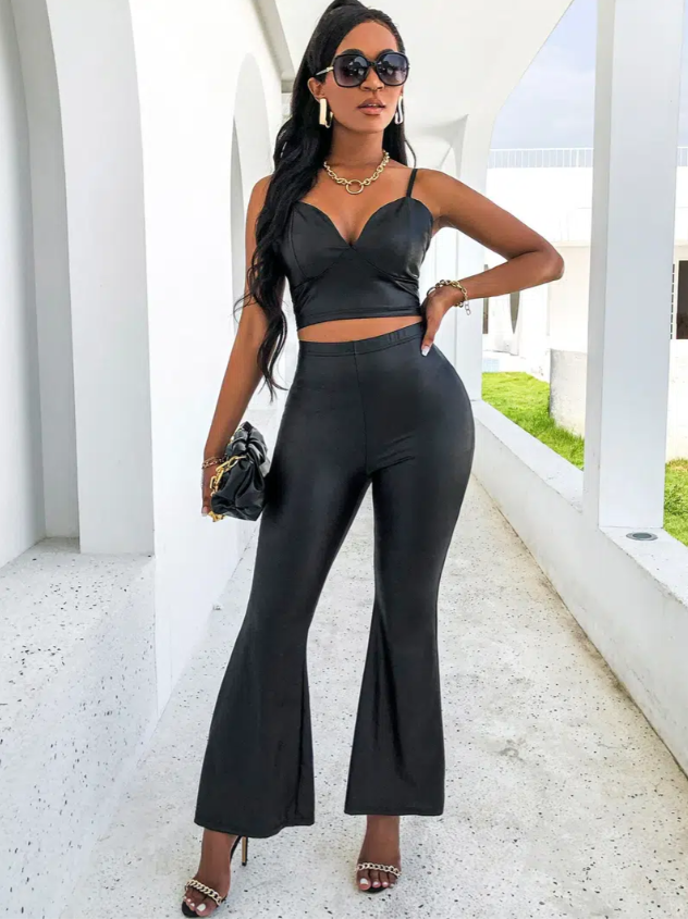 Women's Pants Solid Middle High Waist Stacked Pants For Women Faux Leather Ruffle Ruched Bottom Leggings, Black
Women's Pants Solid Middle High Waist Stacked Pants For Women Faux Leather Ruffle Ruched Bottom Leggings, Black