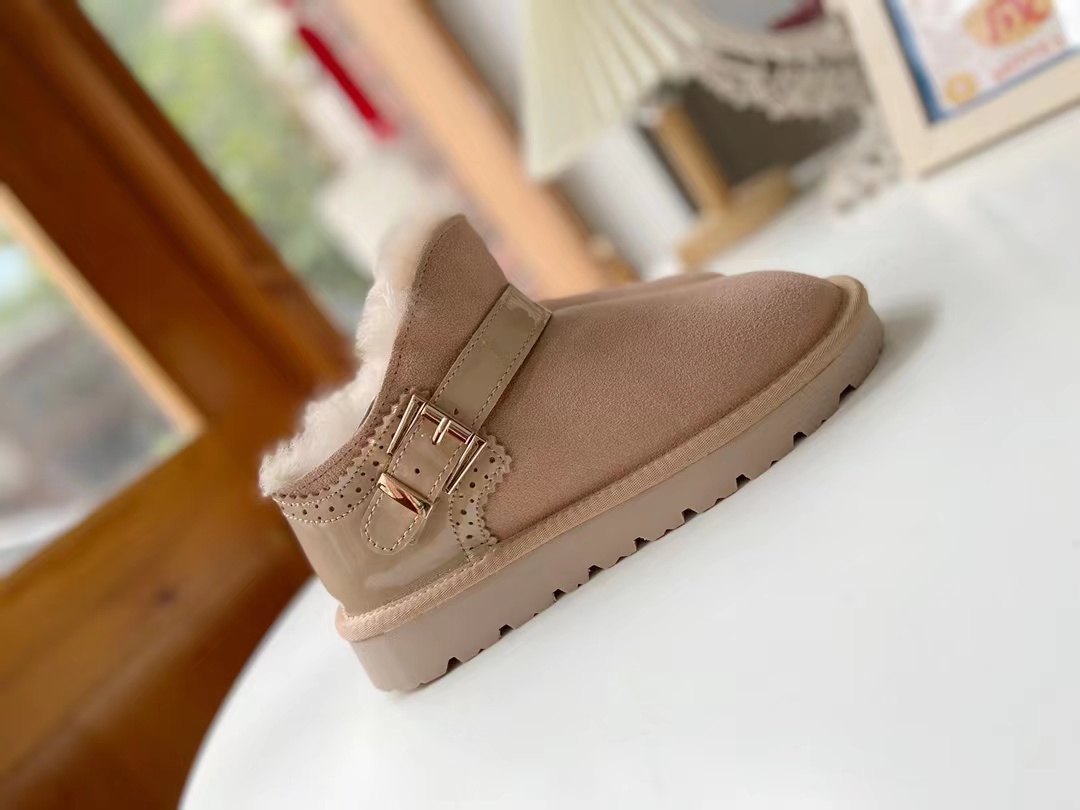 Designer Snow Boots Luxury Women Shoes UCC Shearling Wool Patent Leather Flat Heel Round Toes EU35-39 With Box Wedding Party Dresses, 01
Designer Snow Boots Luxury Women Shoes UCC Shearling Wool Patent Leather Flat Heel Round Toes EU35-39 With Box Wedding Party Dresses, 01
