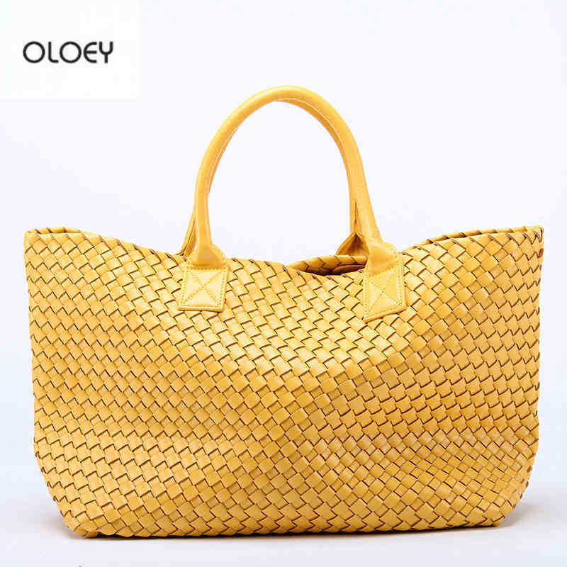 Fashion Woman's Bottegaa Designer Bags Venetaa Luxury Handbag Oloey New Woven Handbags Sheepskin Shoulder Bag Large Capacity Bucket Tote, Pink
Fashion Woman's Bottegaa Designer Bags Venetaa Luxury Handbag Oloey New Woven Handbags Sheepskin Shoulder Bag Large Capacity Bucket Tote, Pink