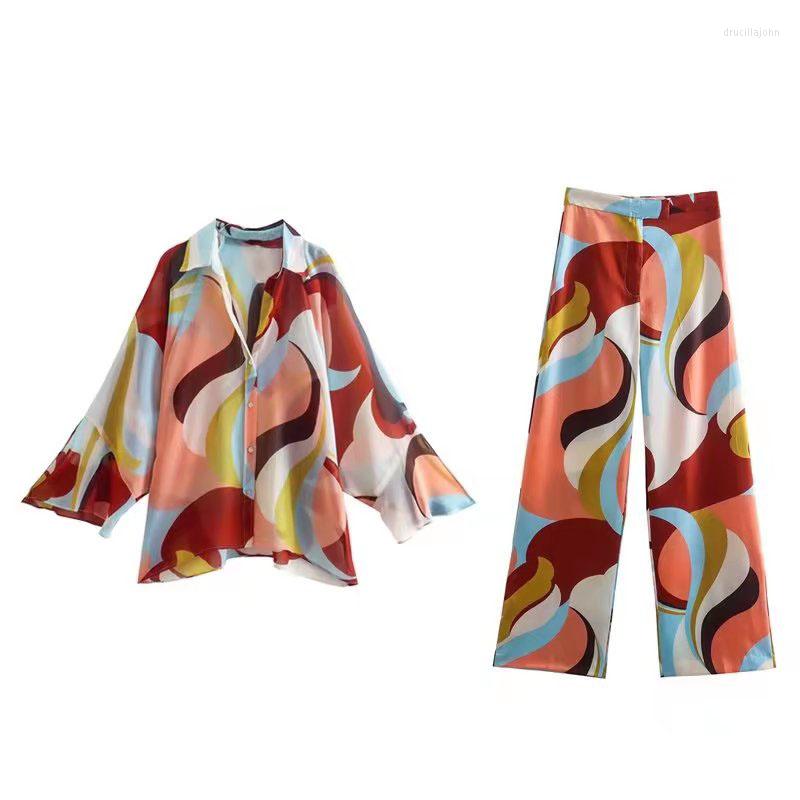 Women's Two Piece Pants Printed Woman Shirts Vintage Bat Sleeve Button Turn-Down Collar Fashion 2022 Summer Blouses Basic Ladies Tops, Multicolor
Women's Two Piece Pants Printed Woman Shirts Vintage Bat Sleeve Button Turn-Down Collar Fashion 2022 Summer Blouses Basic Ladies Tops, Multicolor