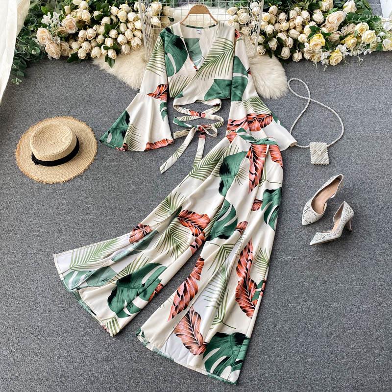 Women's Two Piece Pants Casual Women Set Sexy V-neck Flare Sleeve Strap Wrap Waist Short Chiffon Top Flowers Prints Wide Leg Trousers TN1424, Black
Women's Two Piece Pants Casual Women Set Sexy V-neck Flare Sleeve Strap Wrap Waist Short Chiffon Top Flowers Prints Wide Leg Trousers TN1424, Black