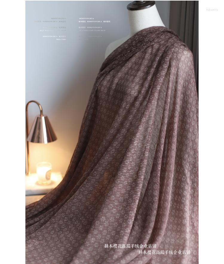 Scarves Annual Collection High-end Cashmere Scarf Women Retro Coffee Red Thin Section Large Size Shawl Luxury Ring Velvet
Scarves Annual Collection High-end Cashmere Scarf Women Retro Coffee Red Thin Section Large Size Shawl Luxury Ring Velvet
