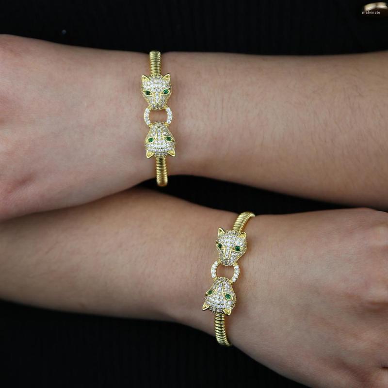 Bangle Cool Lovely Animal Design Fashion Women Jewelry Gold Color Micro Pave CZ Leopard Open Bangles
Bangle Cool Lovely Animal Design Fashion Women Jewelry Gold Color Micro Pave CZ Leopard Open Bangles