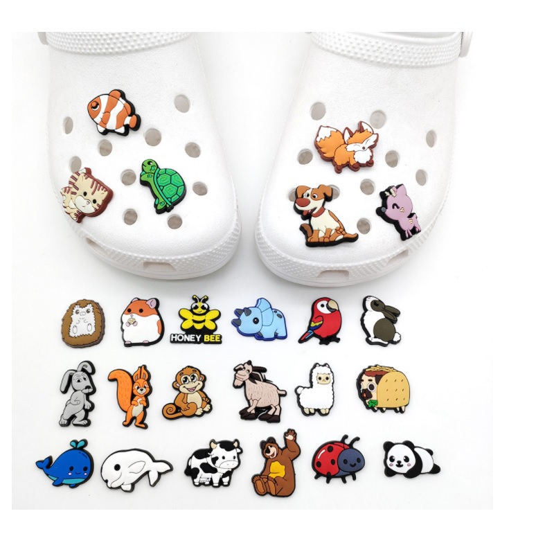 Pvc Shoe Parts Accessories Decoration Buckle Charm Clog Pins Buttons Croc Charms cartoon dog cat pets rabbit panda party decor
Pvc Shoe Parts Accessories Decoration Buckle Charm Clog Pins Buttons Croc Charms cartoon dog cat pets rabbit panda party decor