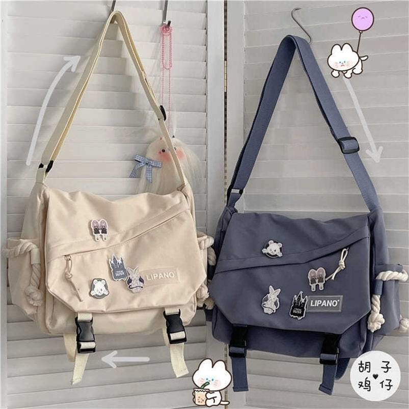 Evening Bags Nylon Handbags Shoulder Large Capacity Crossbody for Teenager Girls Men Harajuku Messenger Student School Sac 221010, White chapter
Evening Bags Nylon Handbags Shoulder Large Capacity Crossbody for Teenager Girls Men Harajuku Messenger Student School Sac 221010, White chapter