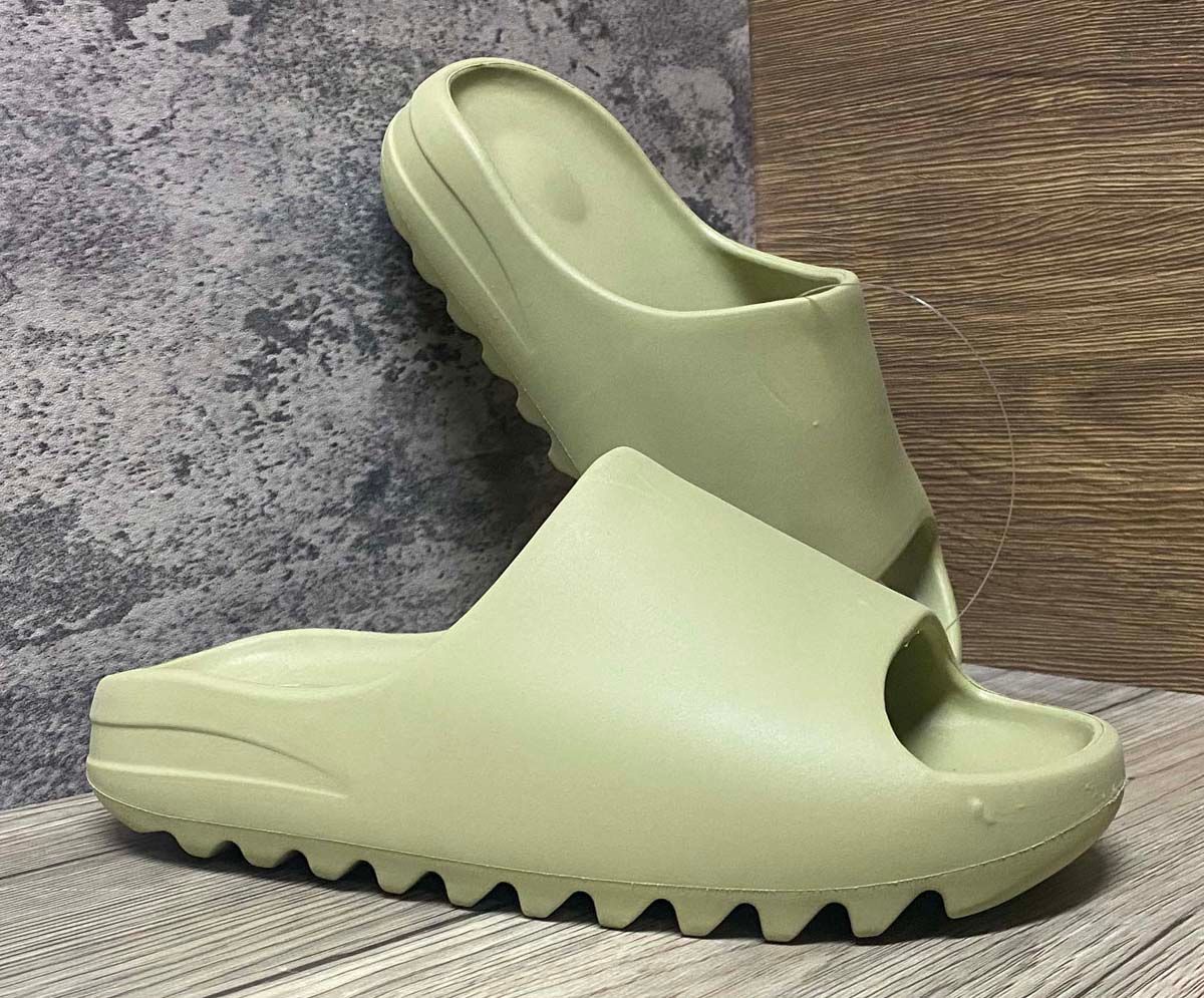 Women Flat slippers Slides Classic Men Slide Vermillion Mineral Blue Onyx Pure Sandals Slipper Foam Ochre RUNR Bone Resin Clog Desert Ararat runer slides, Contact us for more products pictures
Women Flat slippers Slides Classic Men Slide Vermillion Mineral Blue Onyx Pure Sandals Slipper Foam Ochre RUNR Bone Resin Clog Desert Ararat runer slides, Contact us for more products pictures