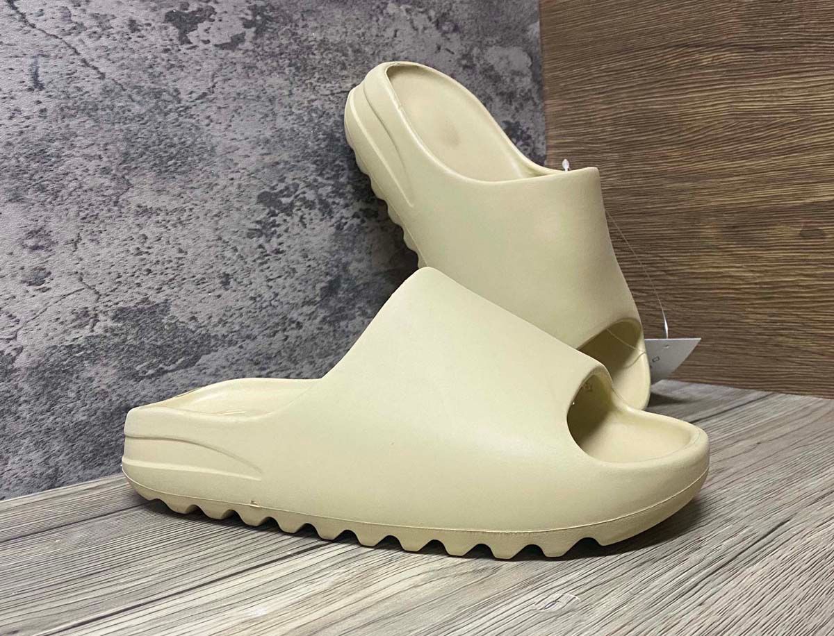 Breatheable Csaual Slipper Sandals With Box Slippers Men Women Beach Sandals Enflame Orange Resin Summer Casual Shoe Lightweight Olive Green Black Size 36-48
Breatheable Csaual Slipper Sandals With Box Slippers Men Women Beach Sandals Enflame Orange Resin Summer Casual Shoe Lightweight Olive Green Black Size 36-48