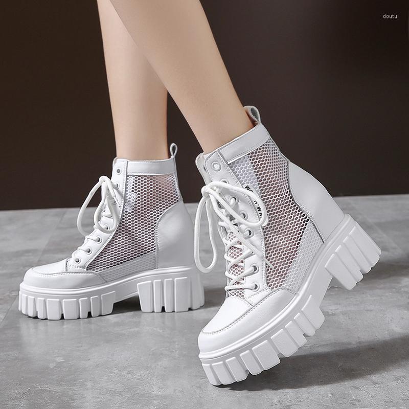 Dress Shoes Summer Thick-soled Thick-heeled Women's Sandals Breathable Mesh Fashion Casual, Black
Dress Shoes Summer Thick-soled Thick-heeled Women's Sandals Breathable Mesh Fashion Casual, Black
