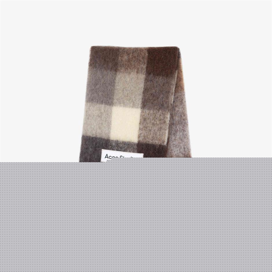 Scarves Acne Studios Gradient Mohair Scarf 250 28Cm Ca0084Xwl Jun312C Drop Delivery 2021 Fashion Accessories Hats Scarves Gloves Otht3
Scarves Acne Studios Gradient Mohair Scarf 250 28Cm Ca0084Xwl Jun312C Drop Delivery 2021 Fashion Accessories Hats Scarves Gloves Otht3